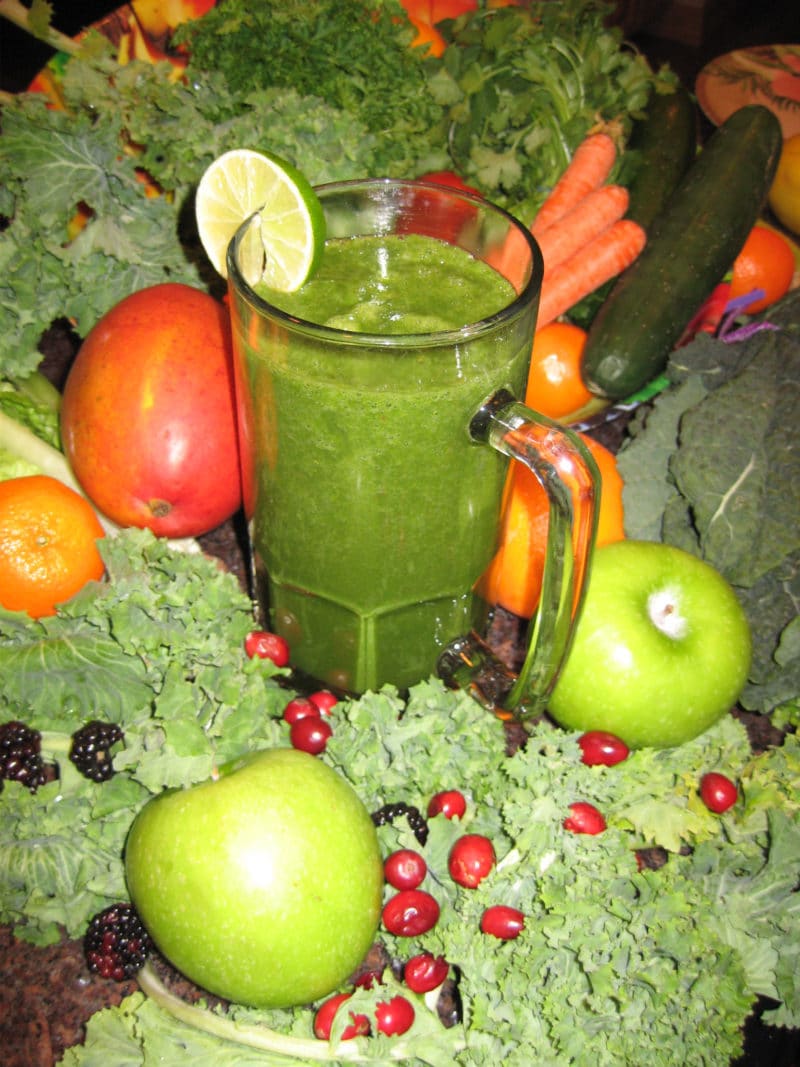 Green Smoothies are great sources of raw and living foods for maximum energy and vibrant health