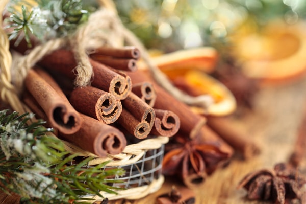 christmas-scents-cinnamon